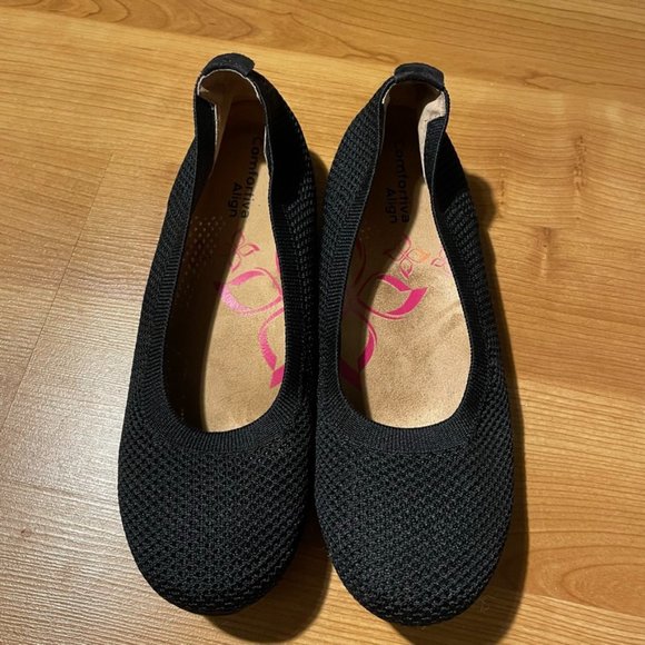 🚫DONATED🚫 - Picture 1 of 5